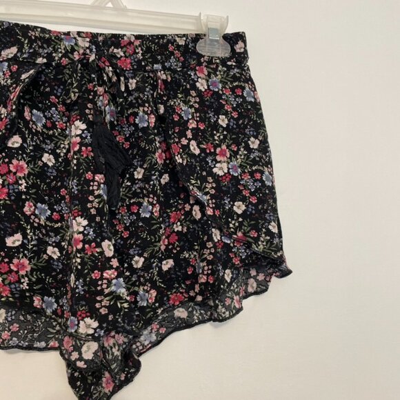 AMERICAN EAGLE AE Tulip Runner Shorts Black Pink Floral Pull On Drawstring Flowy - Picture 6 of 16